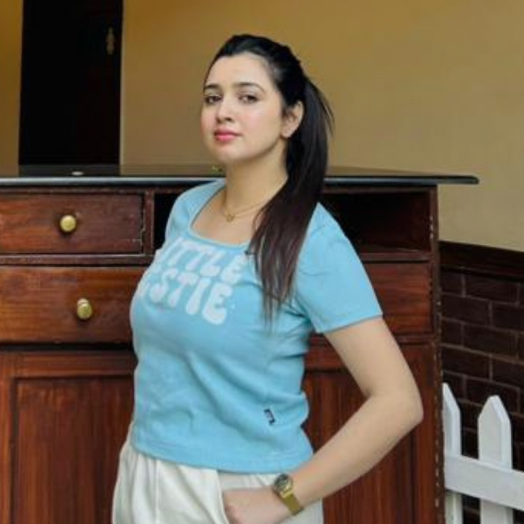 Womens Little Hustle Print Tee